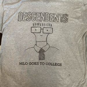 Descendents tee